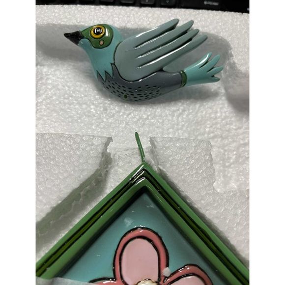 Allen Designs Blessed Nest Birdhouse and Birds Wall Clock - Picture 4 of 4